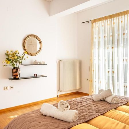 The Home Sweet Home - Family Friendly 2 Floor Apartment Kalamáta Buitenkant foto