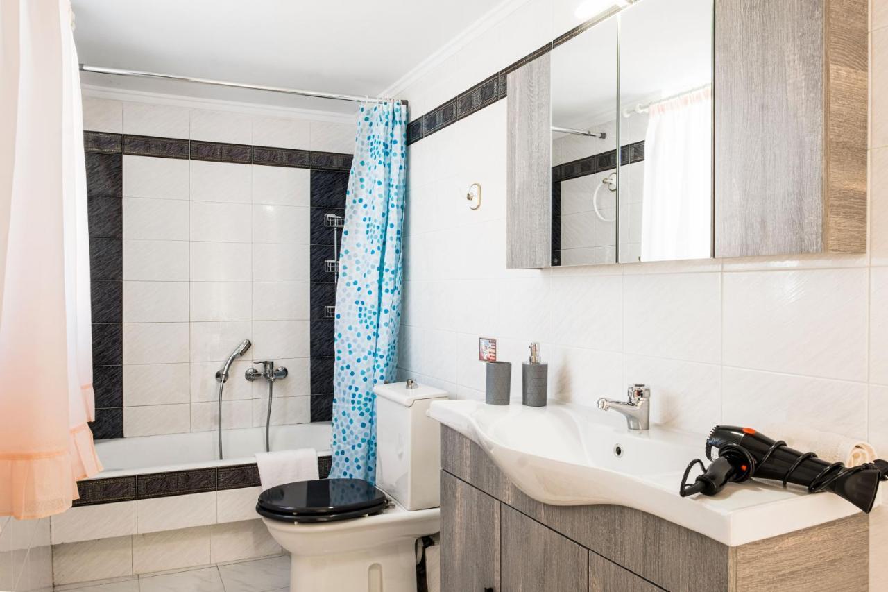 The Home Sweet Home - Family Friendly 2 Floor Apartment Kalamáta Buitenkant foto