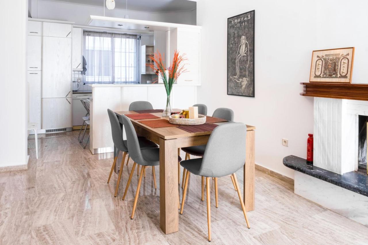 The Home Sweet Home - Family Friendly 2 Floor Apartment Kalamáta Buitenkant foto